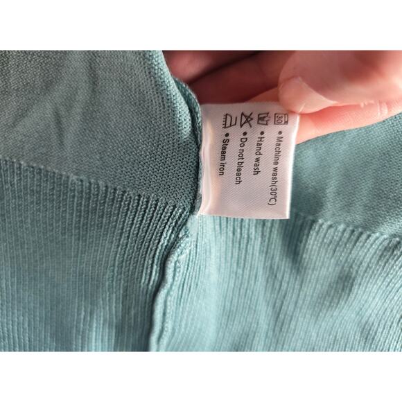 Merokeety Blue Cardigan Sweater Women's Size L - Picture 5 of 9